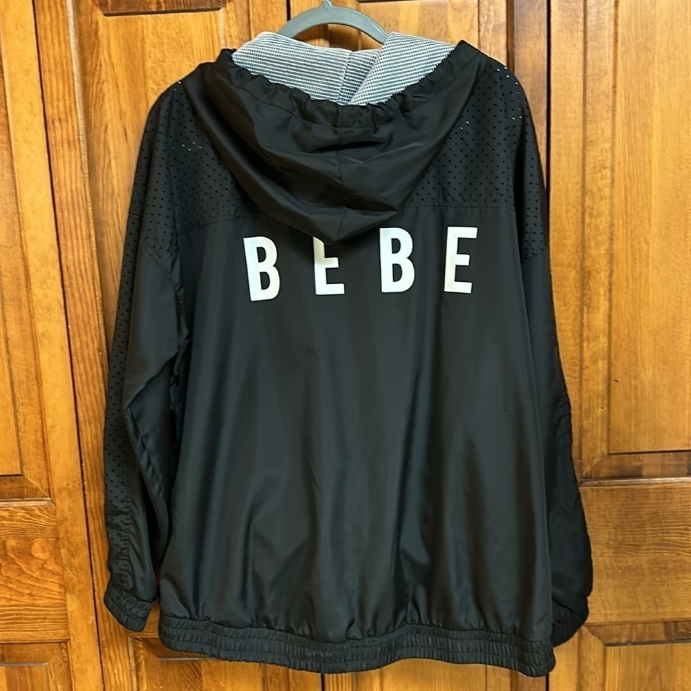 Bebe Sport Black/White Hood Full Zipper Nylon Windbreaker Vented SpringSummer 1X